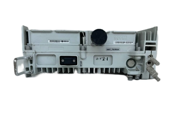 Use a clamp-on multimeter for photovoltaic installation lines