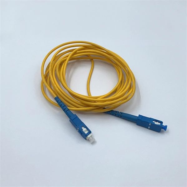 Does the aggregation switch support PoE power supply 