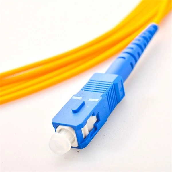 How to clean fiber optic patch cords 